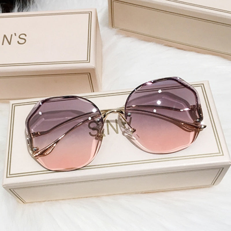 Luxury Round Gradient Sunglasses Women Metal Curved Temples Eyewear