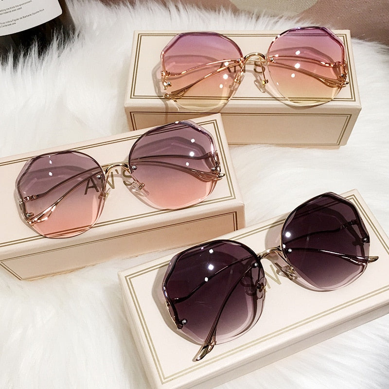 Luxury Round Gradient Sunglasses Women Metal Curved Temples Eyewear